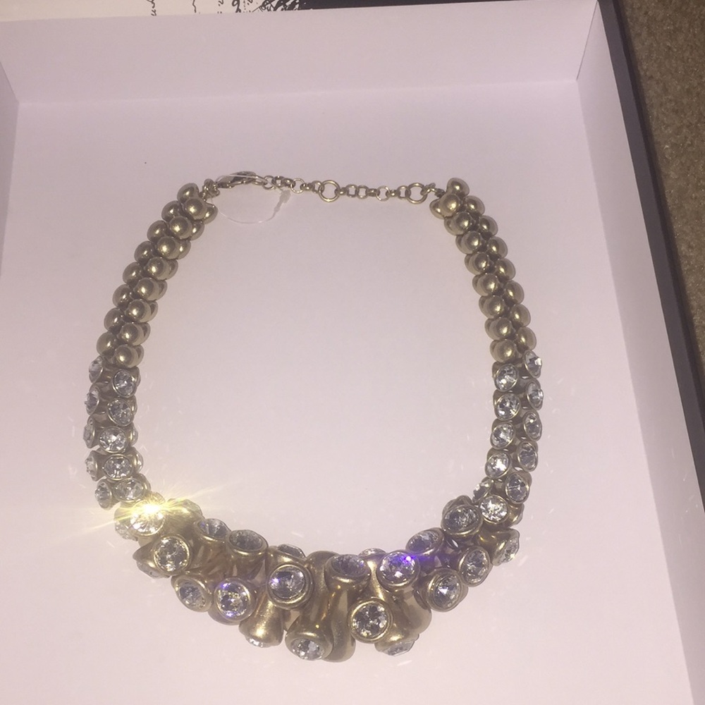 Banana republic Statement necklace